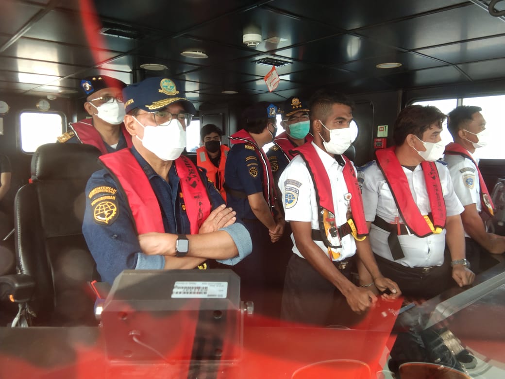 Menteri Perhubungan Budi Karya Sumadi melakukan kunjungan serta sosialisasi keselamatan pelayaran di Kepulauan Seribu, Selasa (1/6).