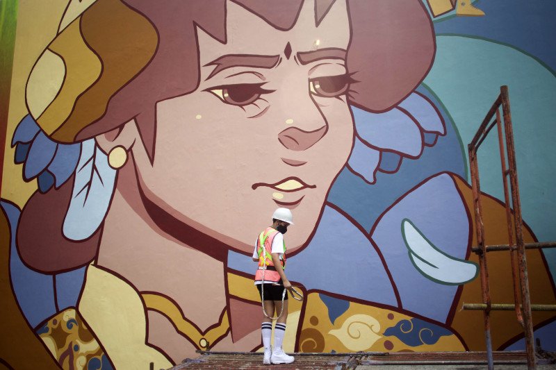 City Forests: Breaking Barriers – True Color