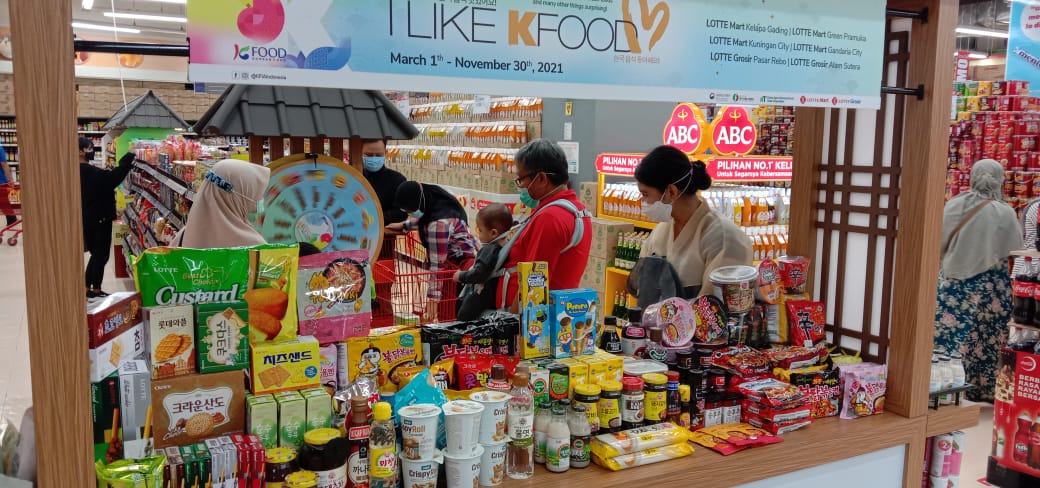 Beberapa kuliner Korea di booth I Like K-Food. 