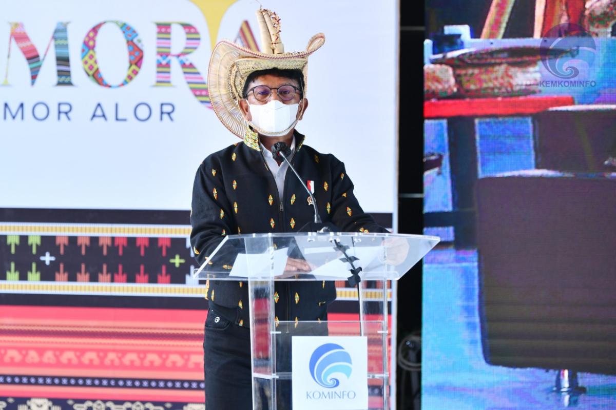 Menkominfo Johnny G Plate dalam peluncuran Gerakan Bangga Buatan Indonesia Kilau Digital Permata Fiobamora