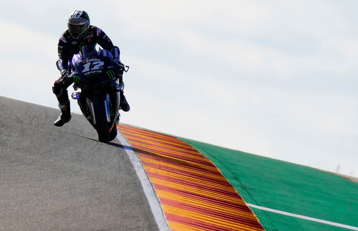 Pembalap tim Monster Yamaha, Maverick Vinales merebut pole position MotoGP Belanda.   