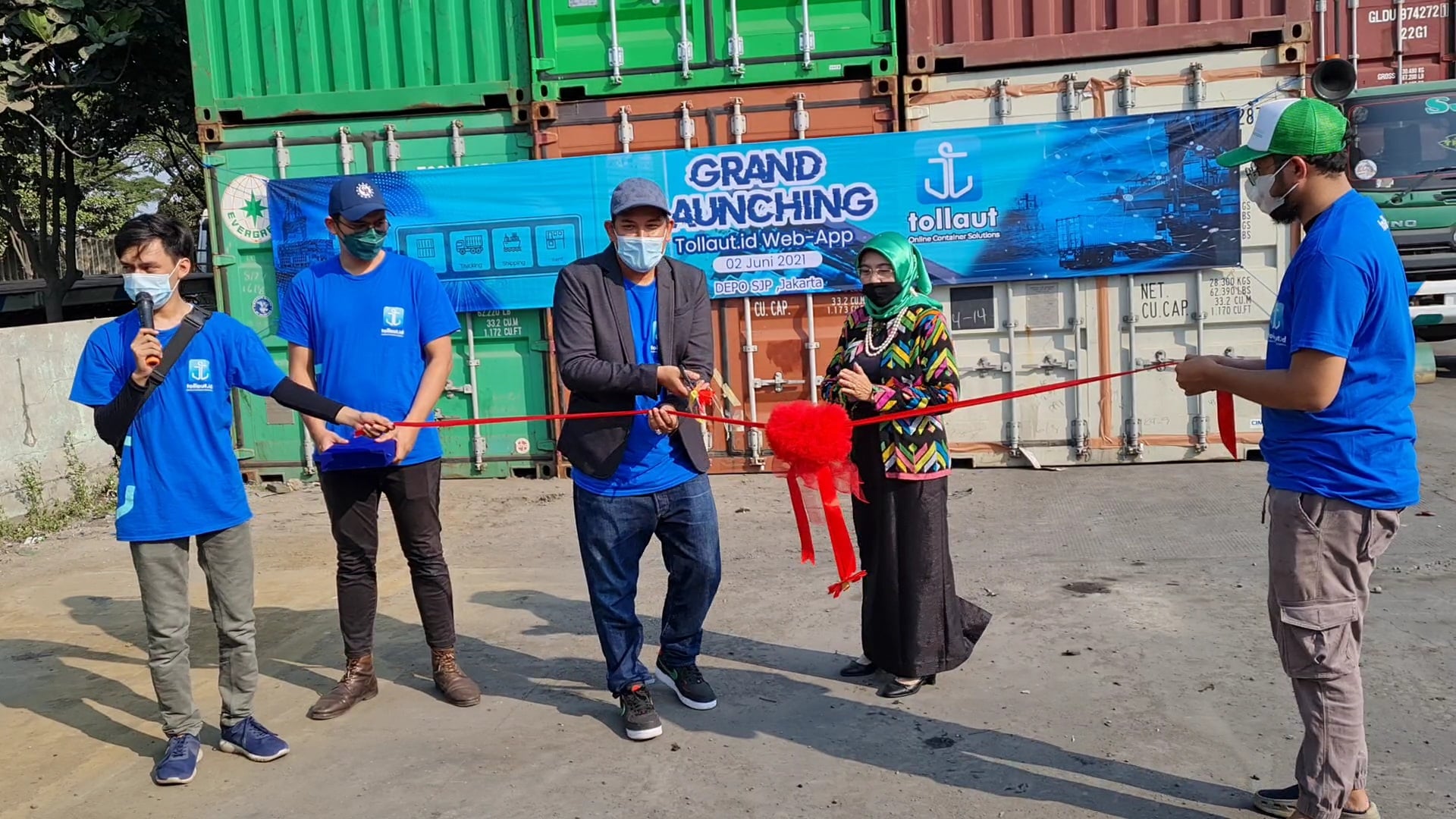 Acara launching sebuah aplikasi  tollaut.id sebagai salah satu solusi permasalahan peti kemas di pelabuhan.