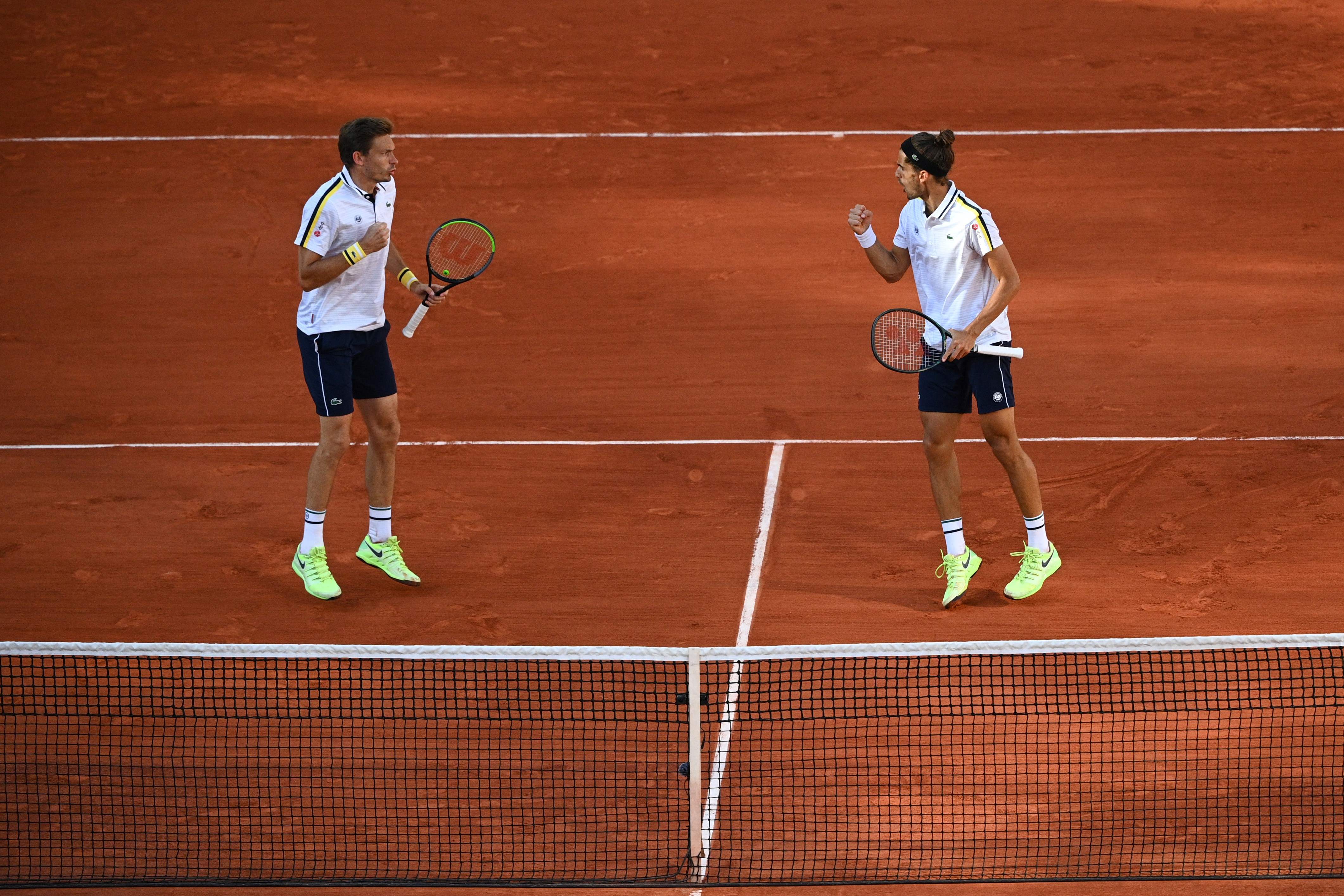 Ganda putra Prancis Hugues Herbert dan Nicolas Mahut