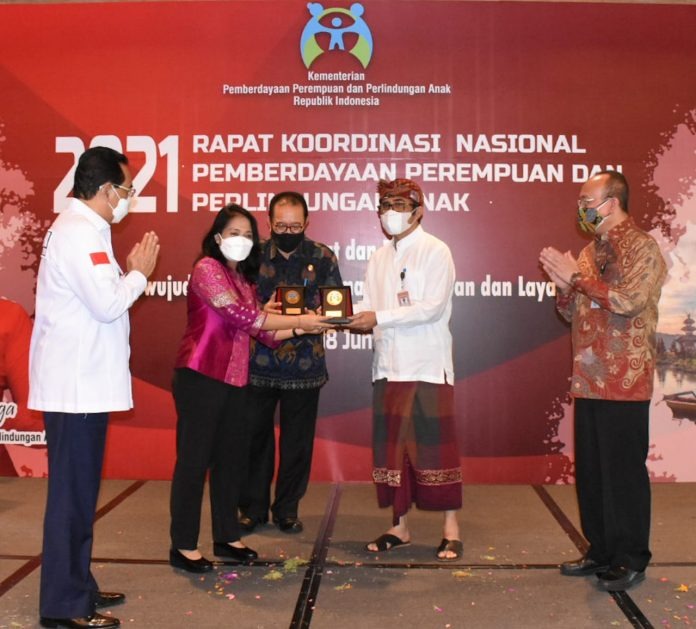 Wali Kota Denpasar, I Gusti Ngurah Jaya Negara saat menghadiri Rapat Koordinasi Nasional (Rakornas) Pemberdayaan Perempuan dan Anak (PPPA).