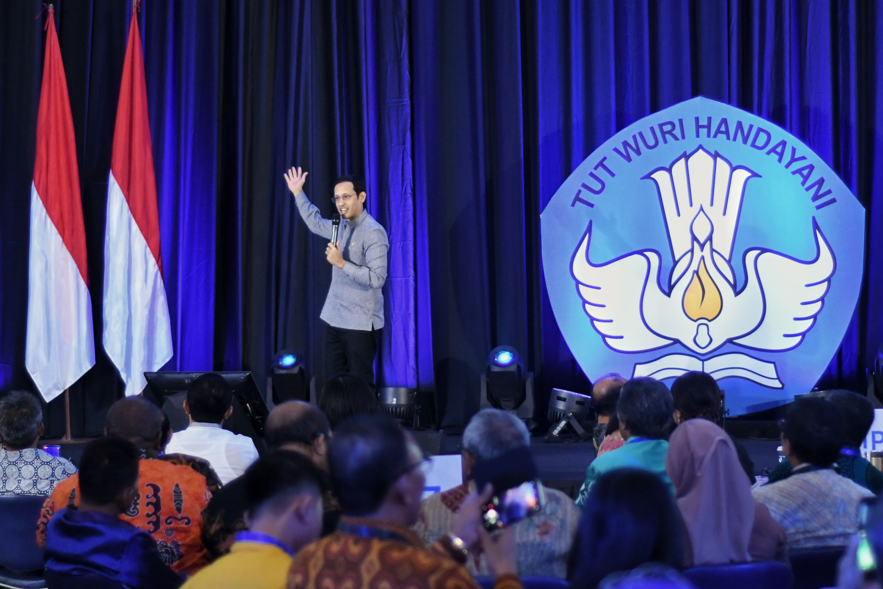 Mendikbud Nadiem Makarim saat meluncurkan kebijakan merdeka belajar.