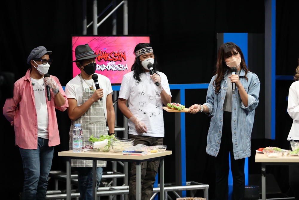 Slank dan Dita Fakhrana