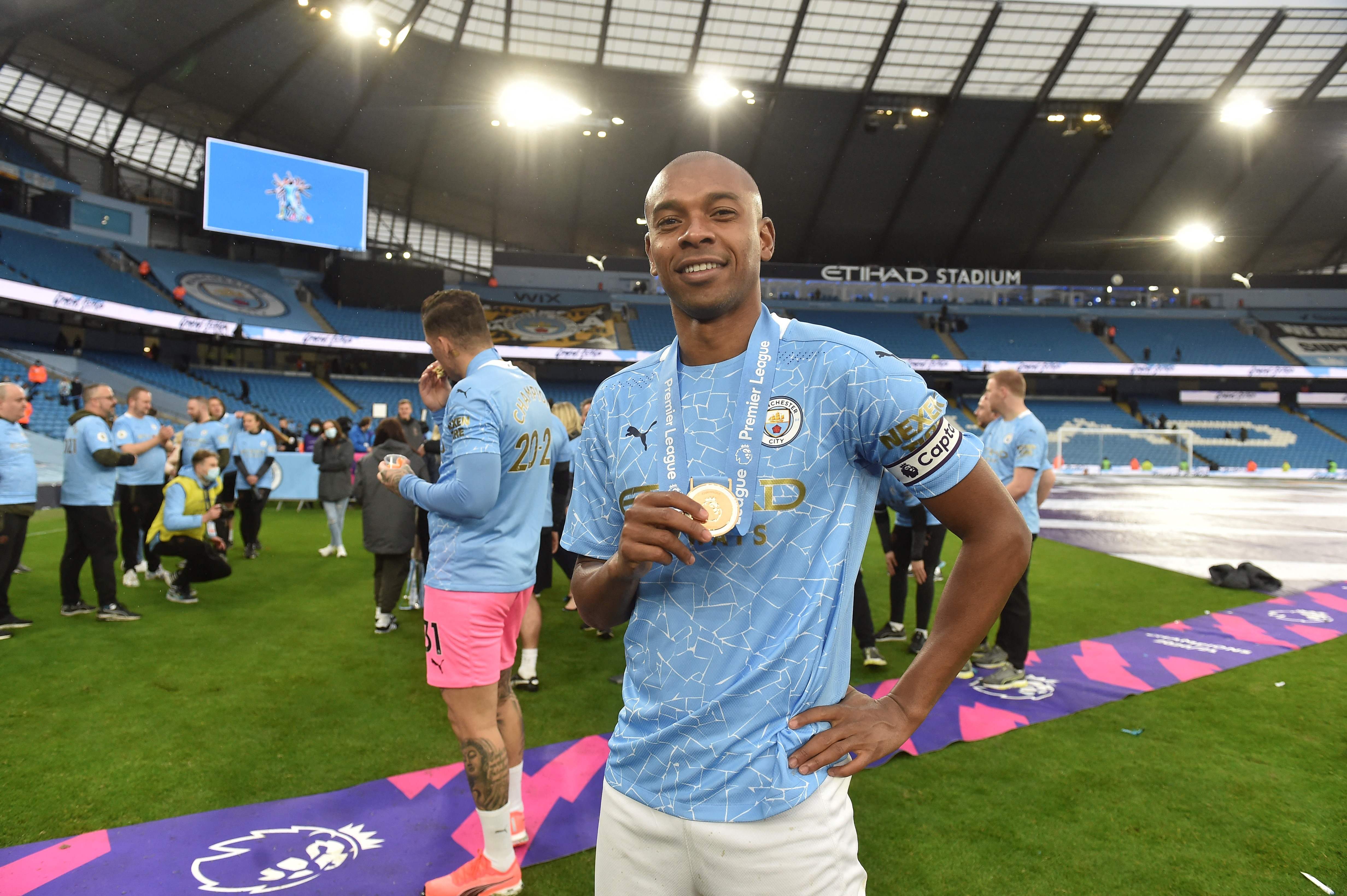 Gelandang Manchester City asal Brasil Fernandinho