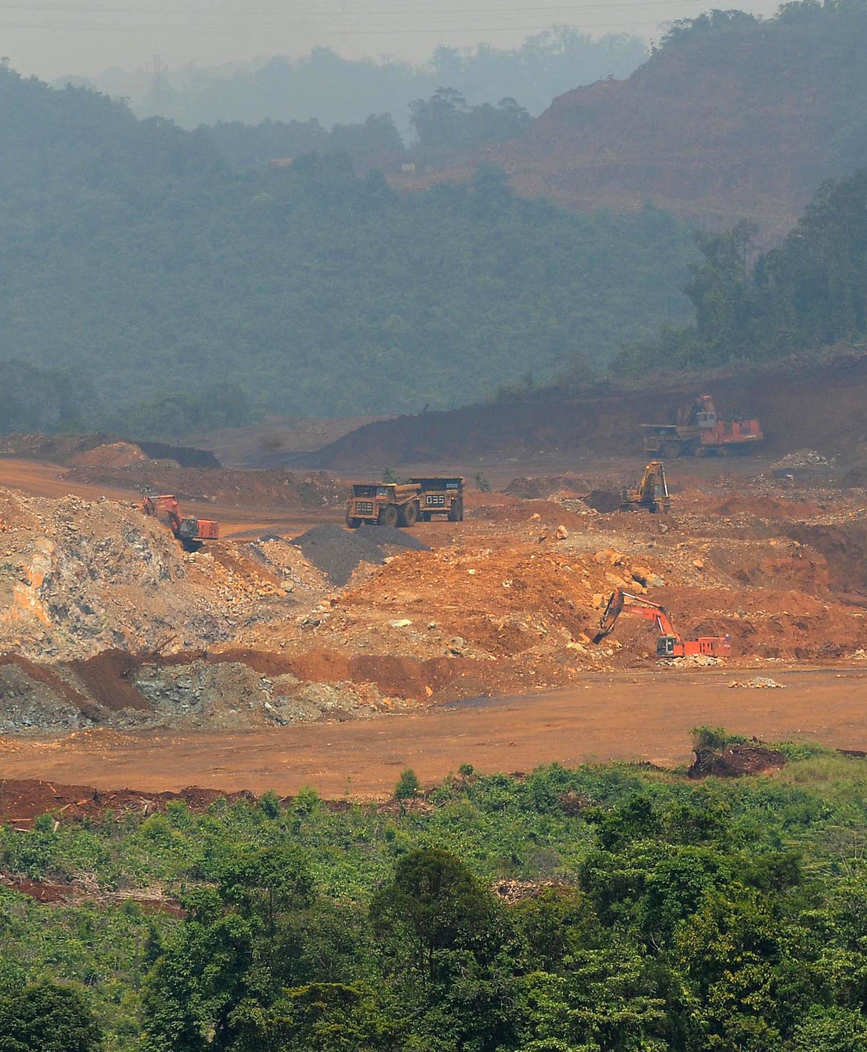 Usut Kasus Tambang, Kejati Geledah Kantor Dinas ESDM Sulawesi Tenggara