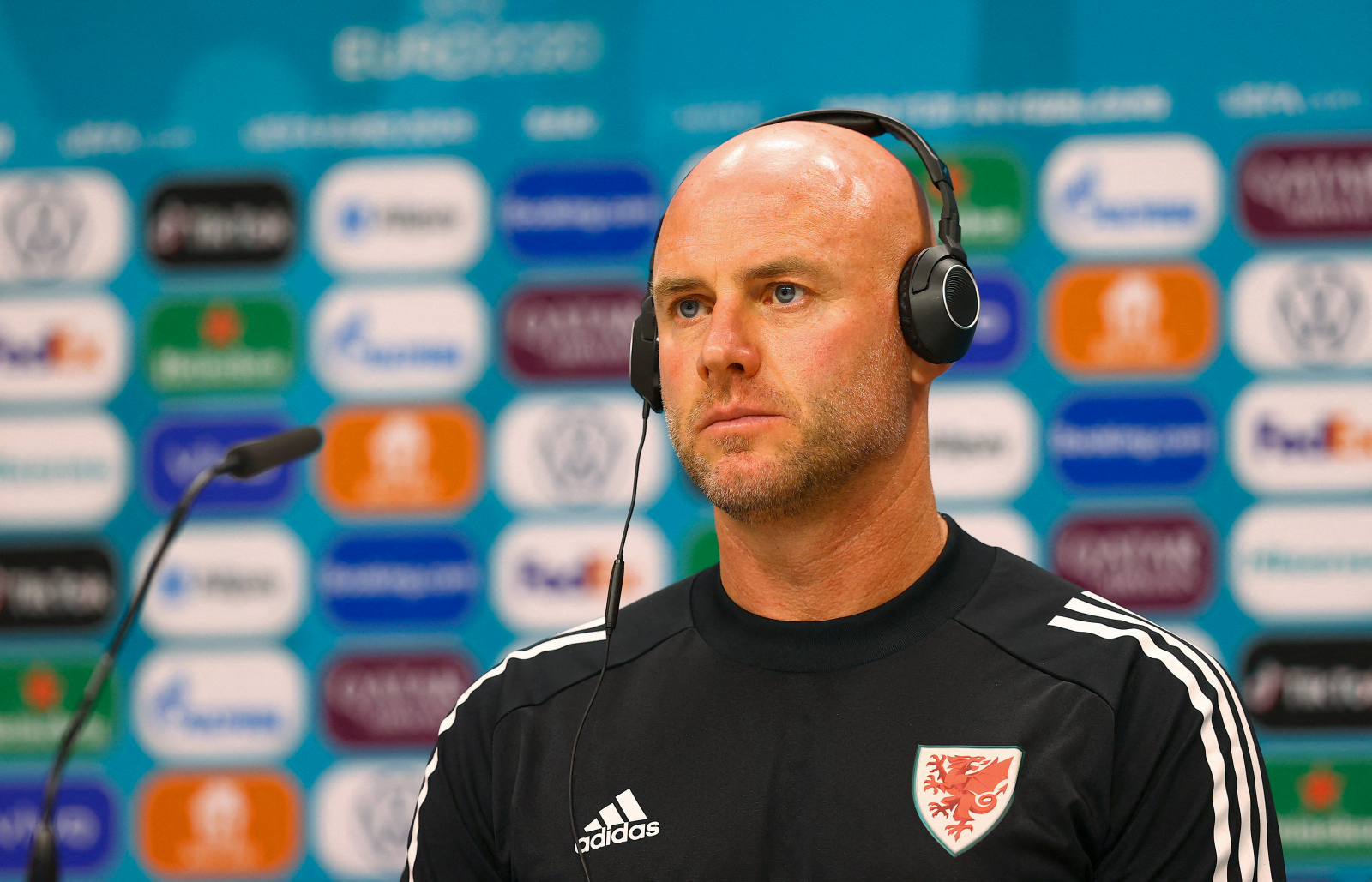 Pelatih timnas Wales Rob Page.