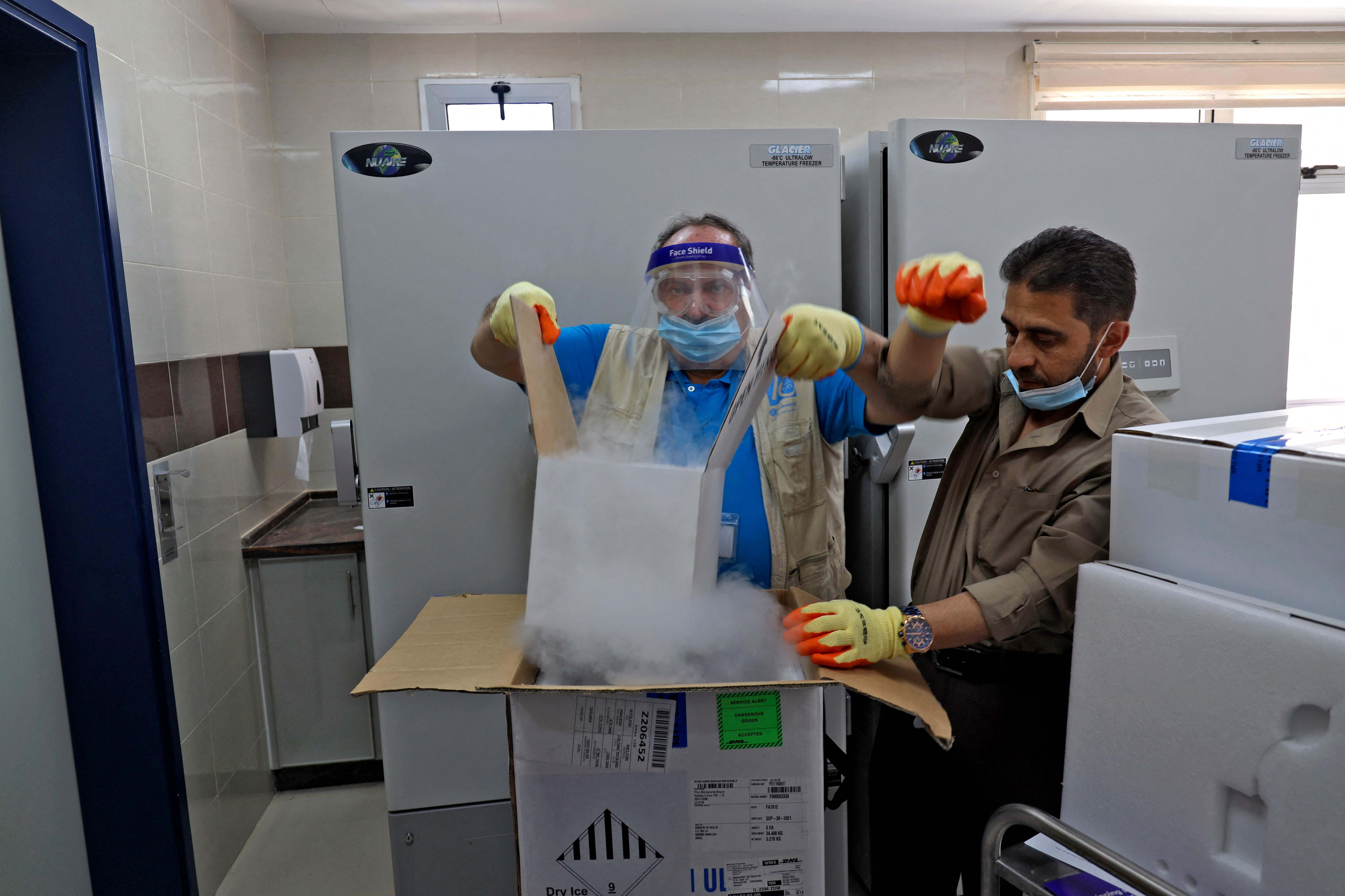 Palestina Tolak Vaksin Covid-19 dari Israel karena Kedaluwarsa pada Juni