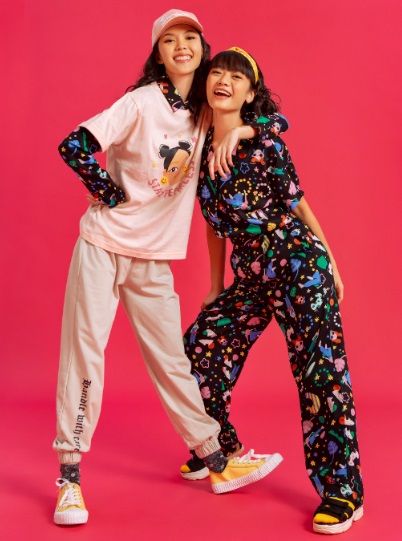 Salah satu koleksi busana colorbox