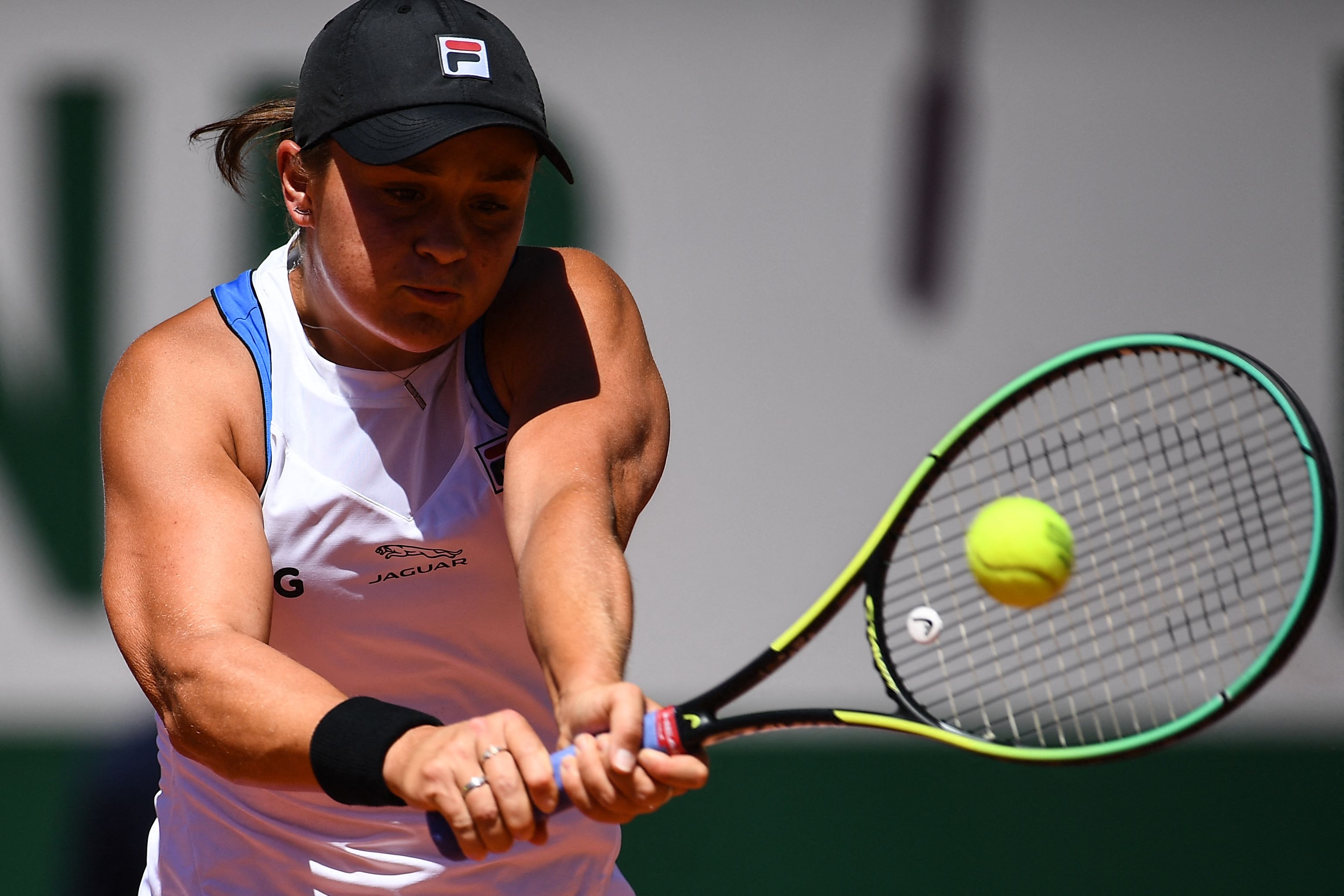 Kembali ke Roland Garros, Barty Melaju ke Putaran Kedua
