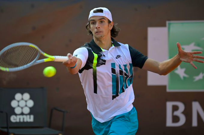 Petenis Muda Italia Hampir Buat Kejutan di Roland Garros