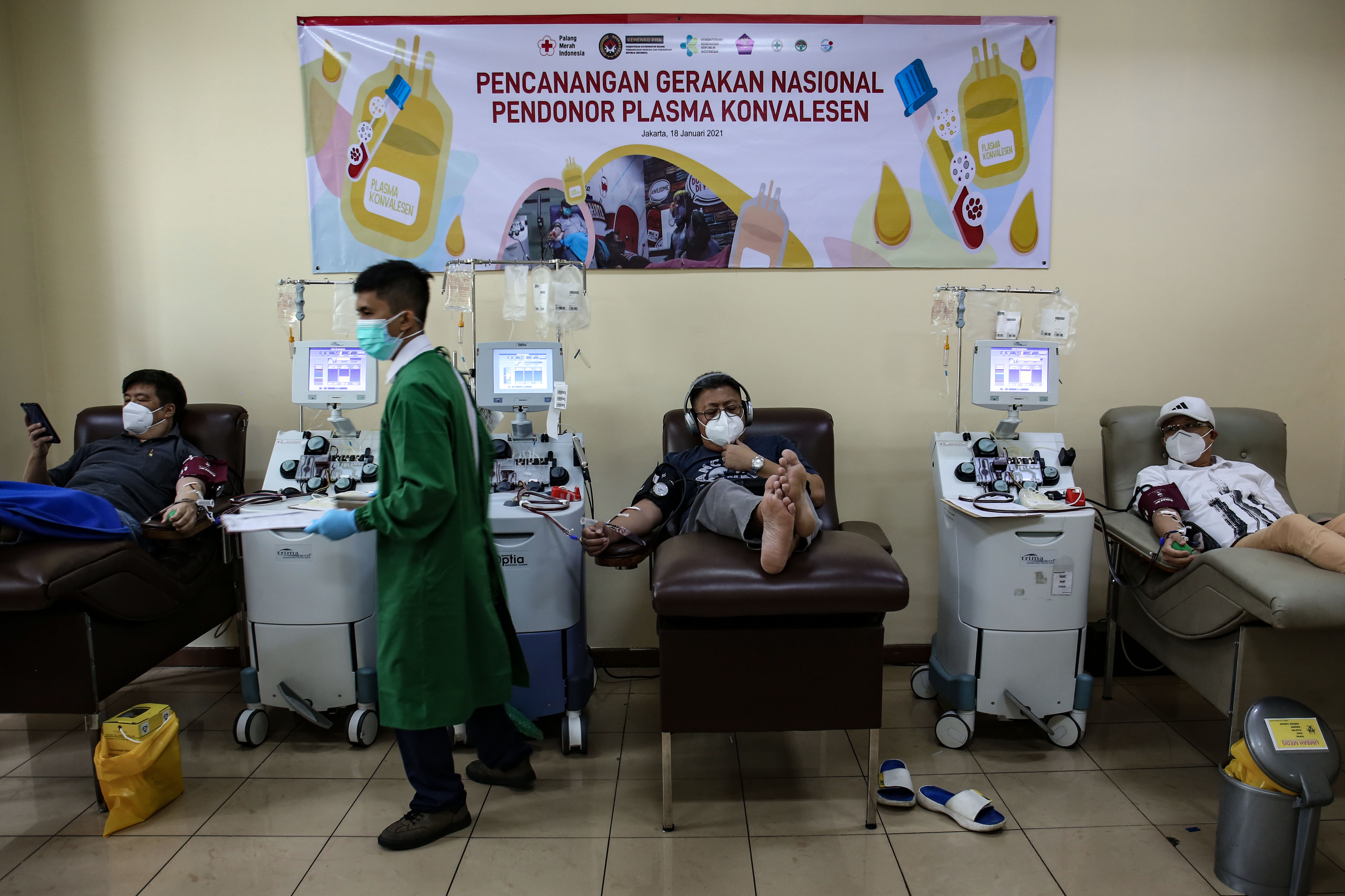 PMI: 90% Penerima Donor Plasma Konvalesen Sembuh dari Covid