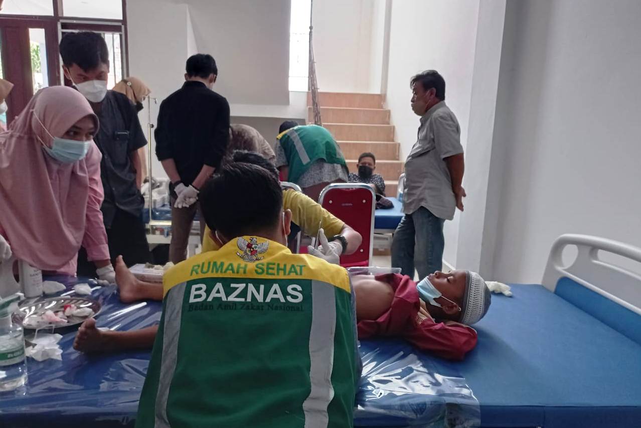 Rumah Sehat BAZNAS Palu Gelar Khitanan Massal