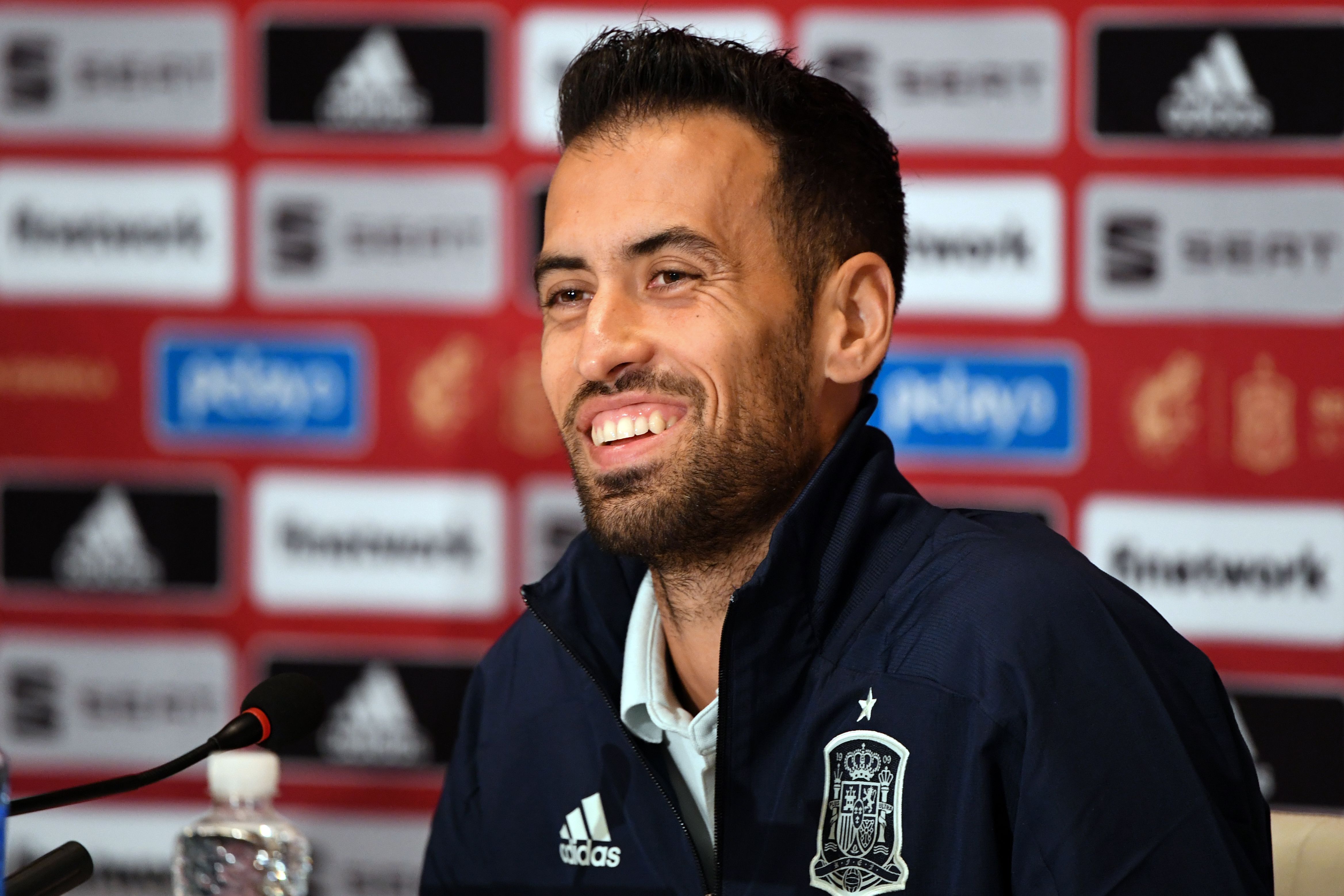 Positif Covid-19, Busquets Tinggalkan Timnas Spanyol