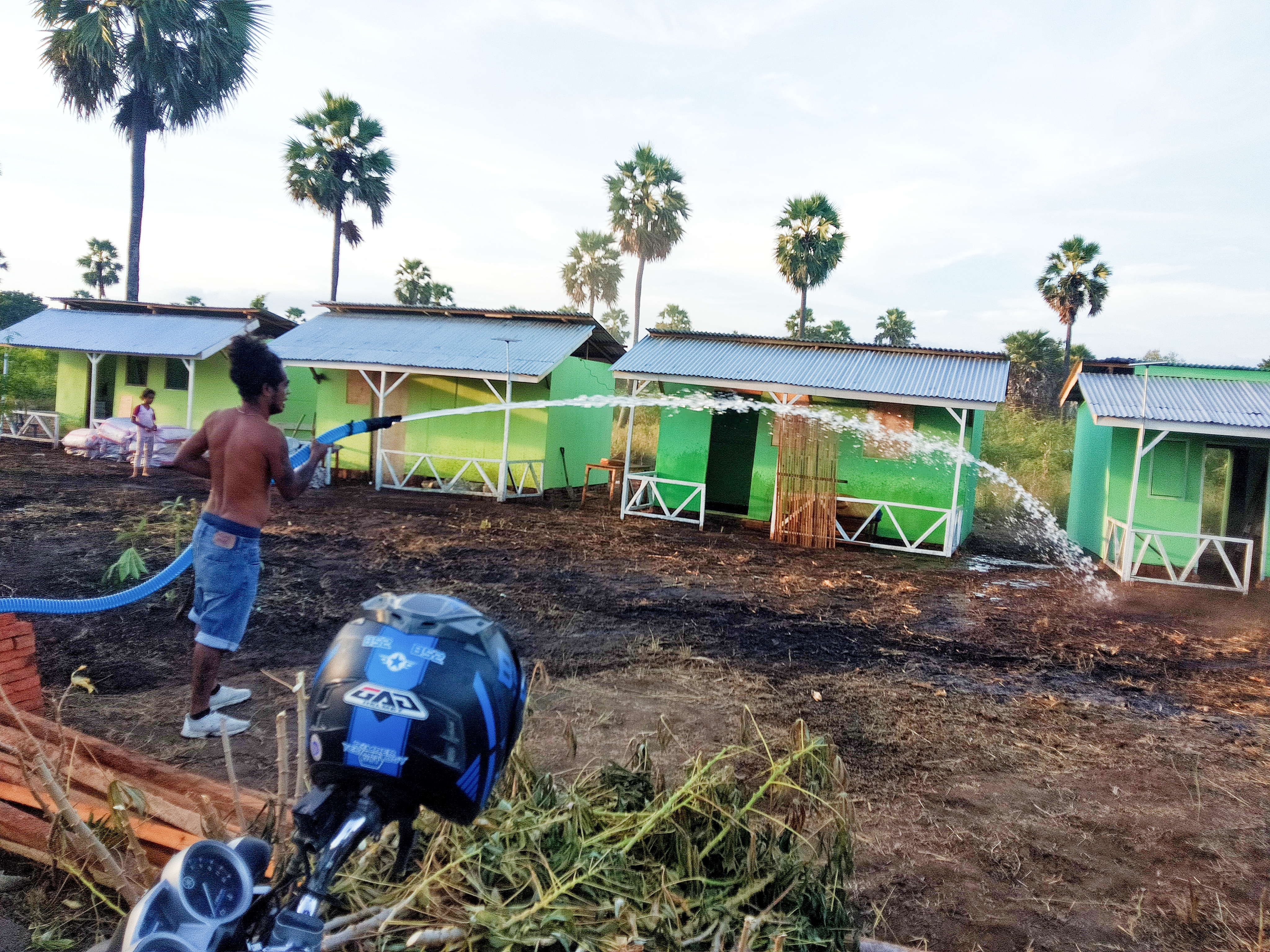51 Hunian sementara untuk korban banjir bandang Lembata