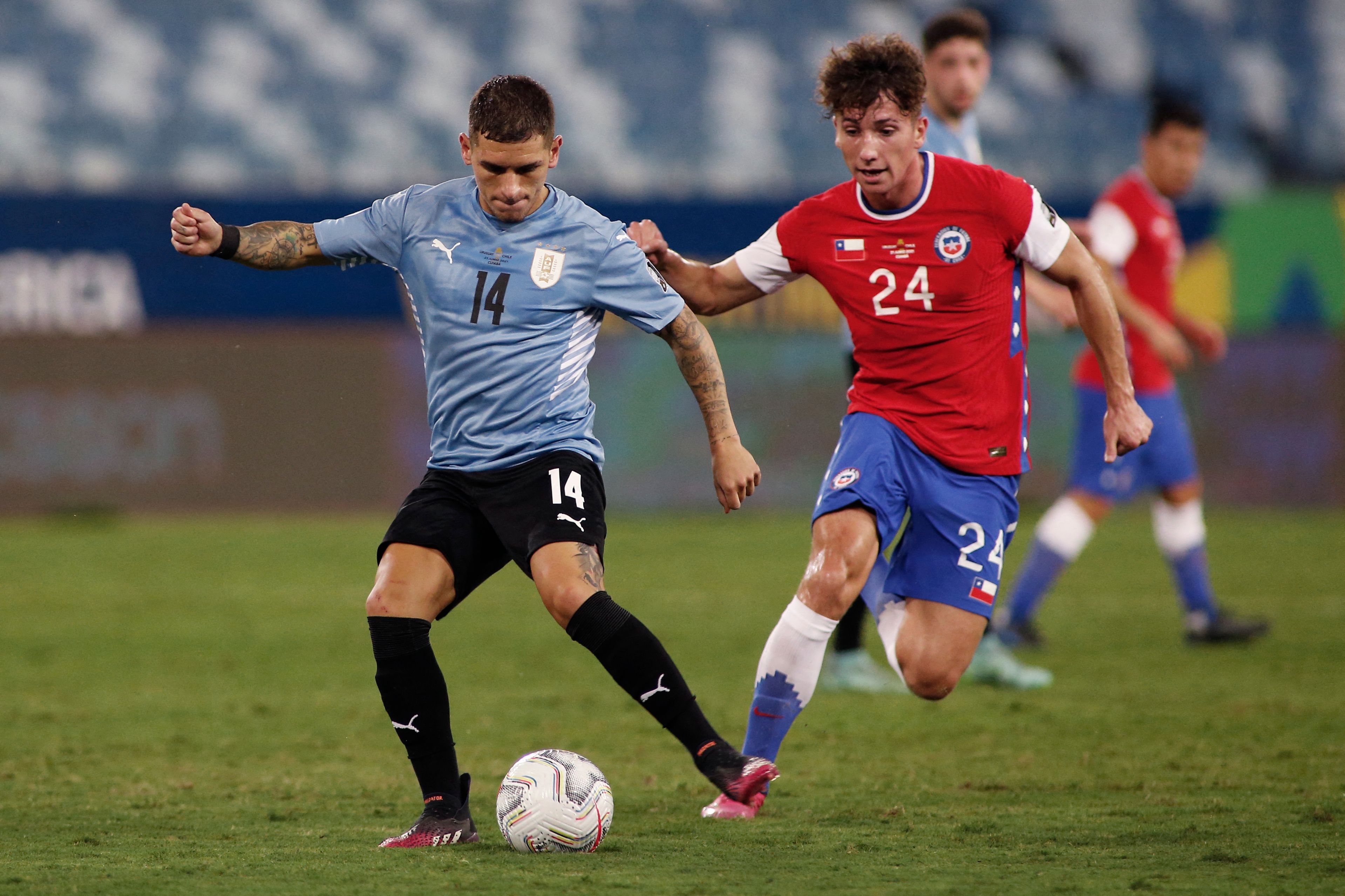 Laga Copa America antara Cile dan Uruguay