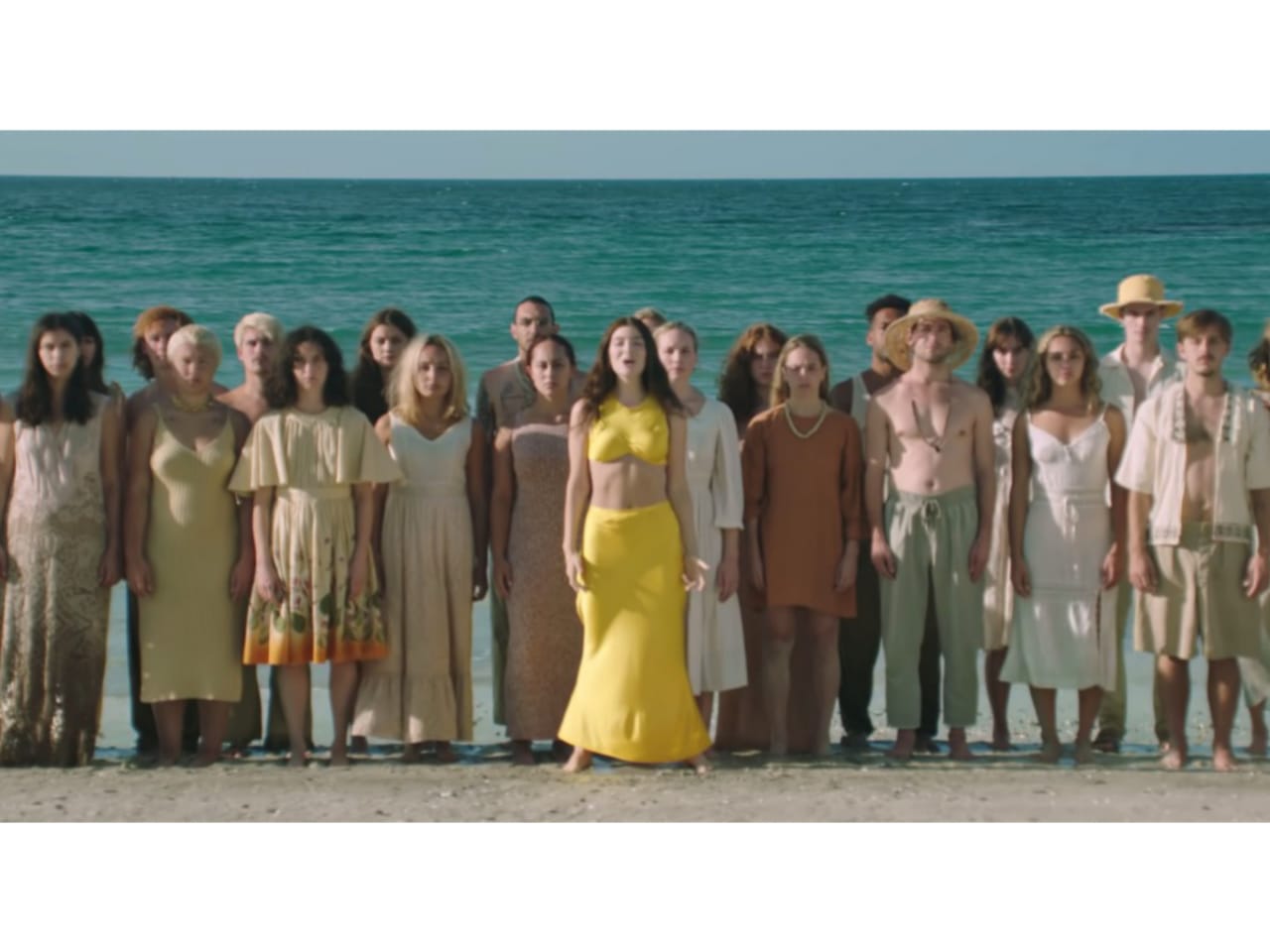 Di Pulau Ini Lorde Dapatkan Inspirasi Lagu Barunya