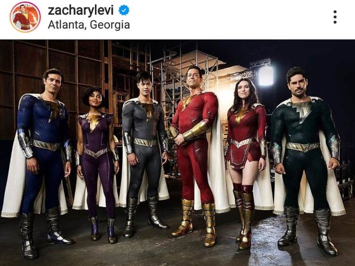 Keluarga Shazam di film sekuel.