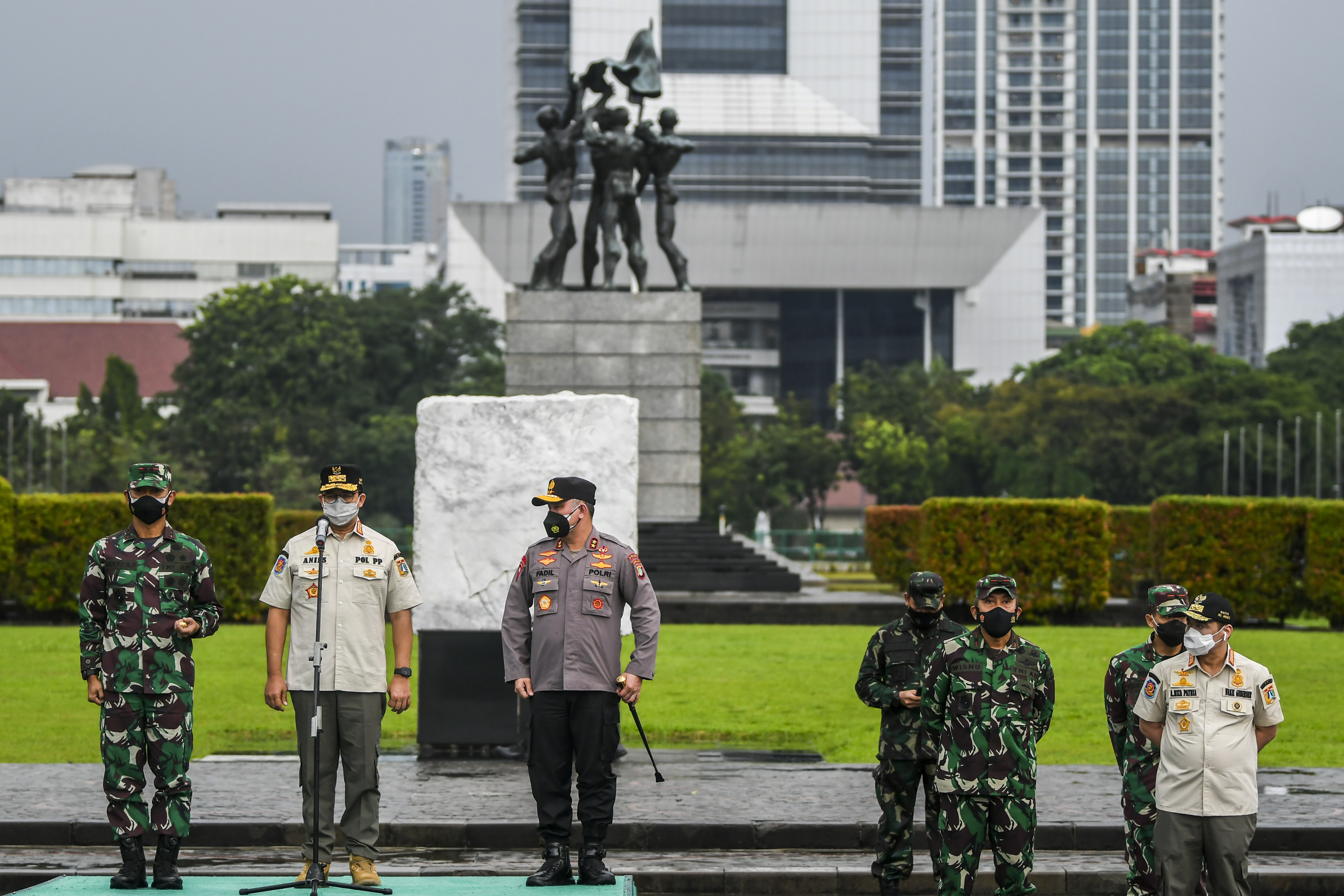 Anies: Jakarta Hadapi Puncak Baru Wabah Covid-19