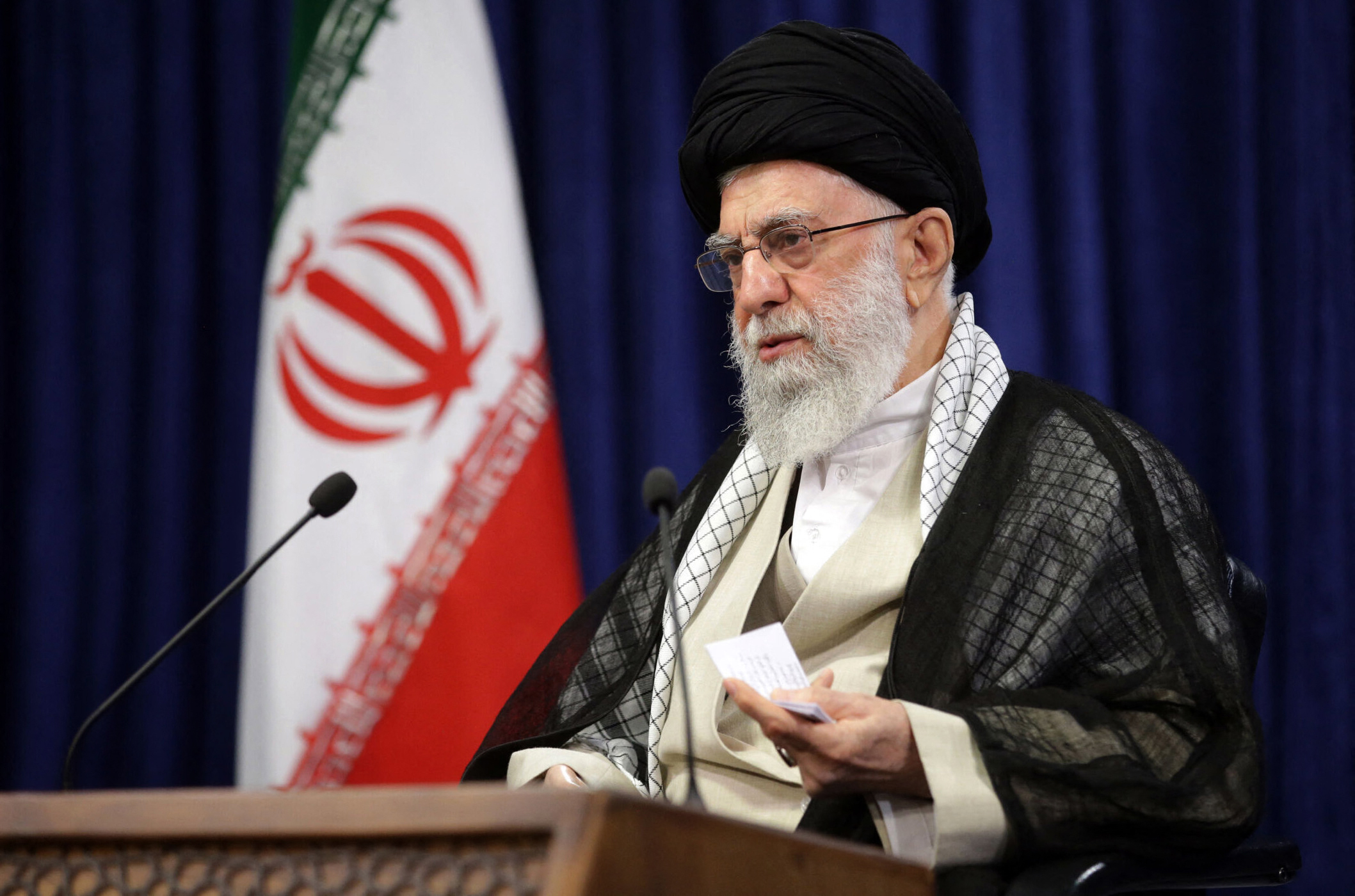 Pemimpin tertinggi Iran, Ayatollah Ali Khamenei. 