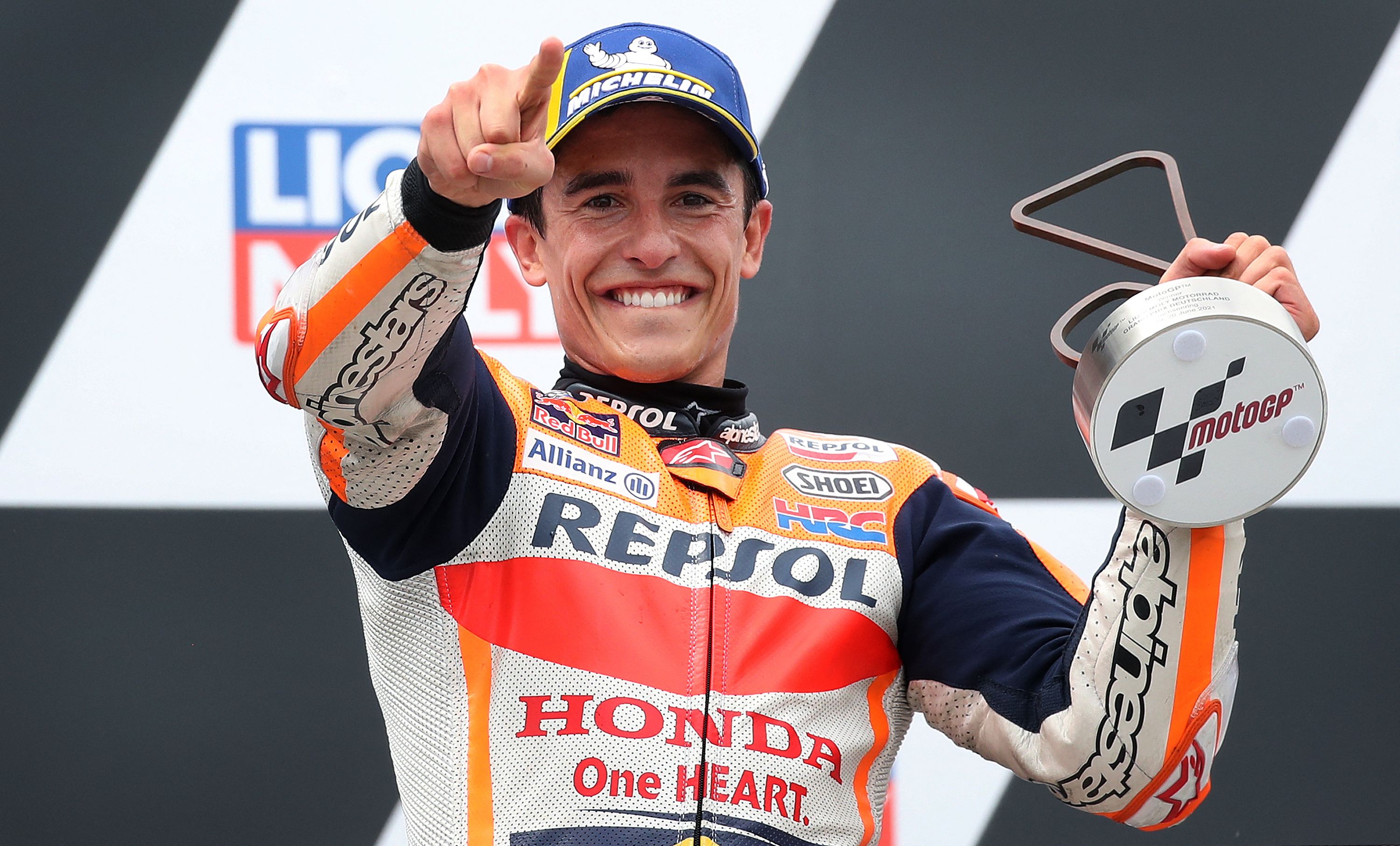 Marc Marquez merayakan kemenangannya di Sirkuit Sachsenring, Jerman