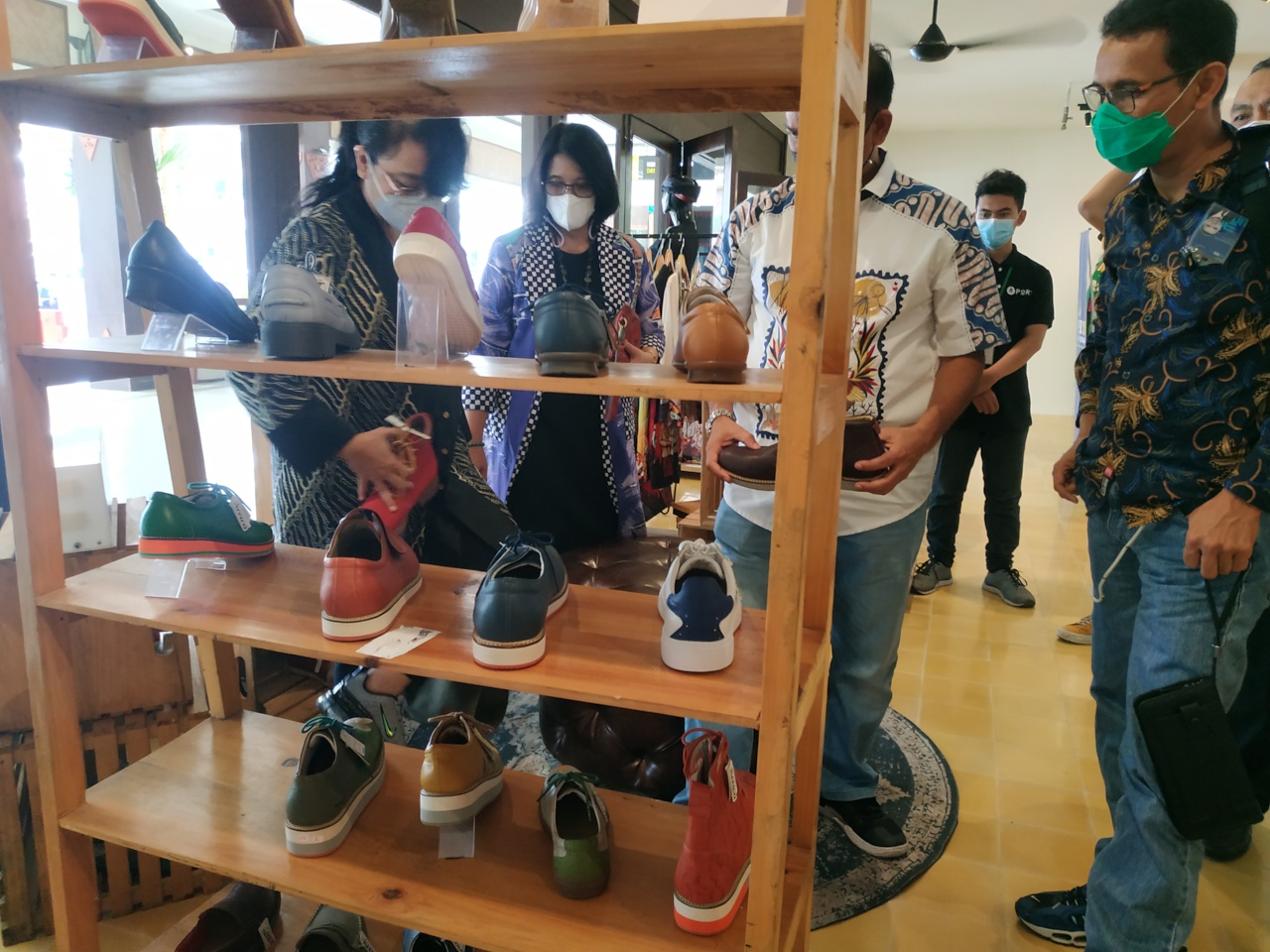 400 UMKM di Dua Bandara Yogyakarta Dapat Sertifikasi TKDN Gratis 