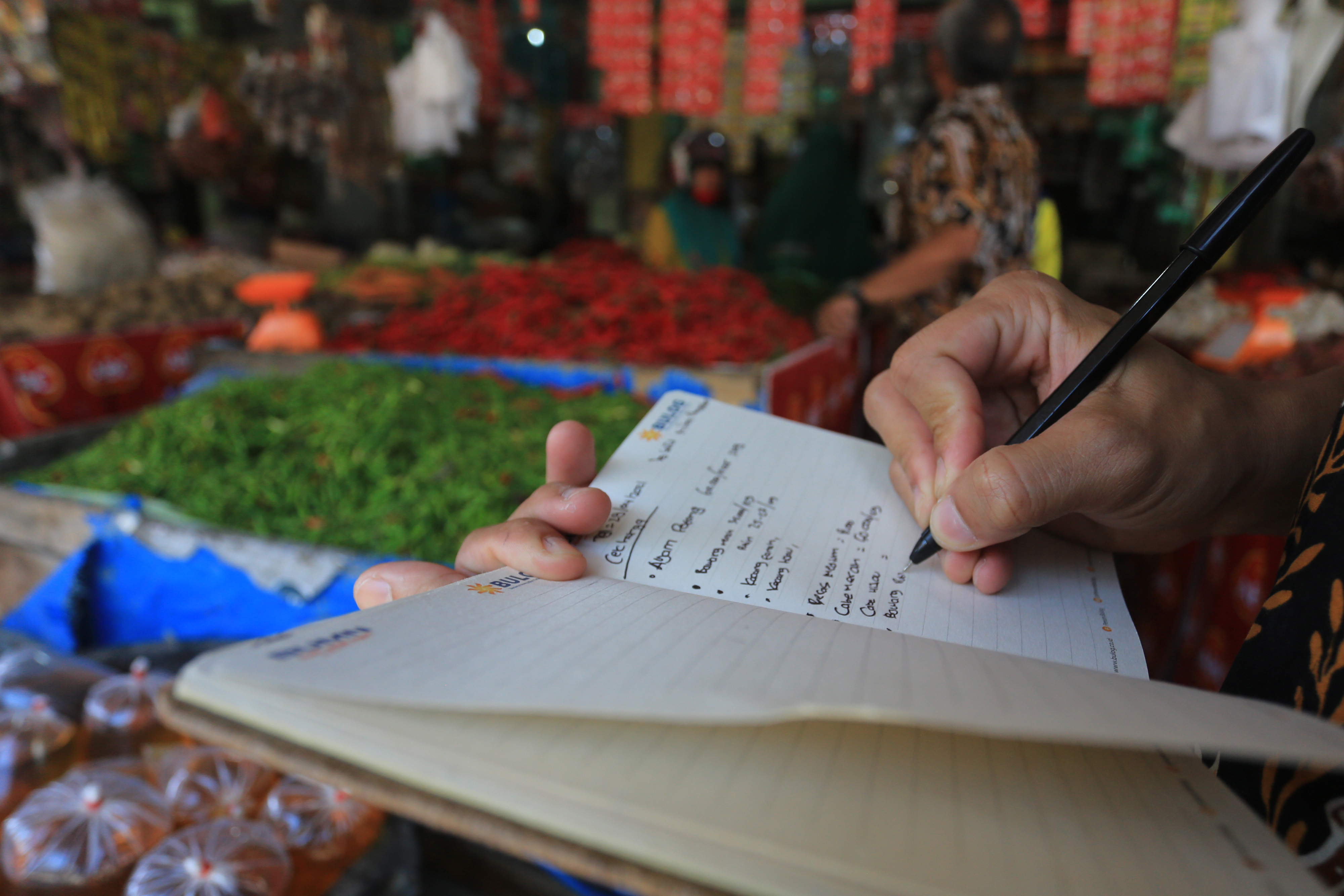 Bahan kebutuhan pokok akan dikenakan pajak.