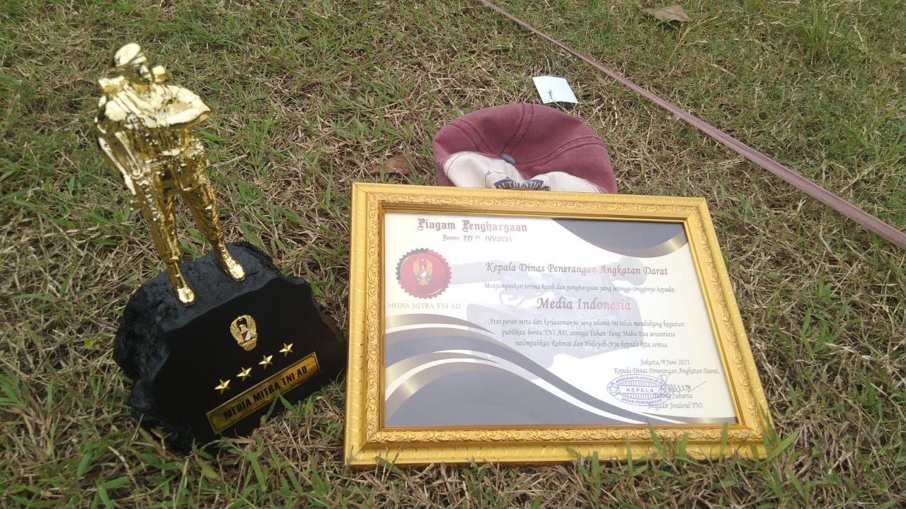 Media Group News Gondol 3 Raih Penghargaan dari TNI AD