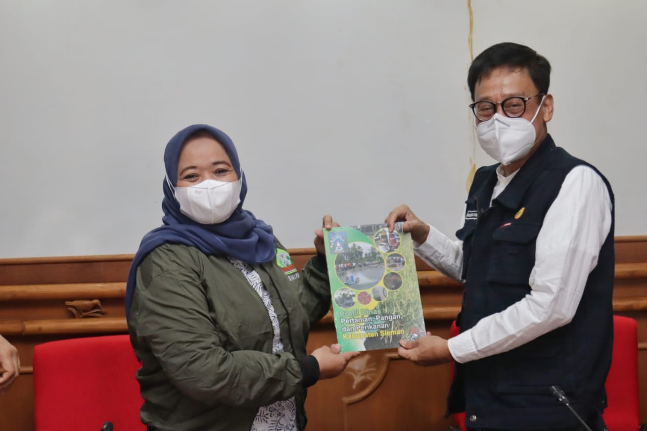 Bupati Sleman Dukung Kementan Tumbuhkan 1.000 Petani Milenial