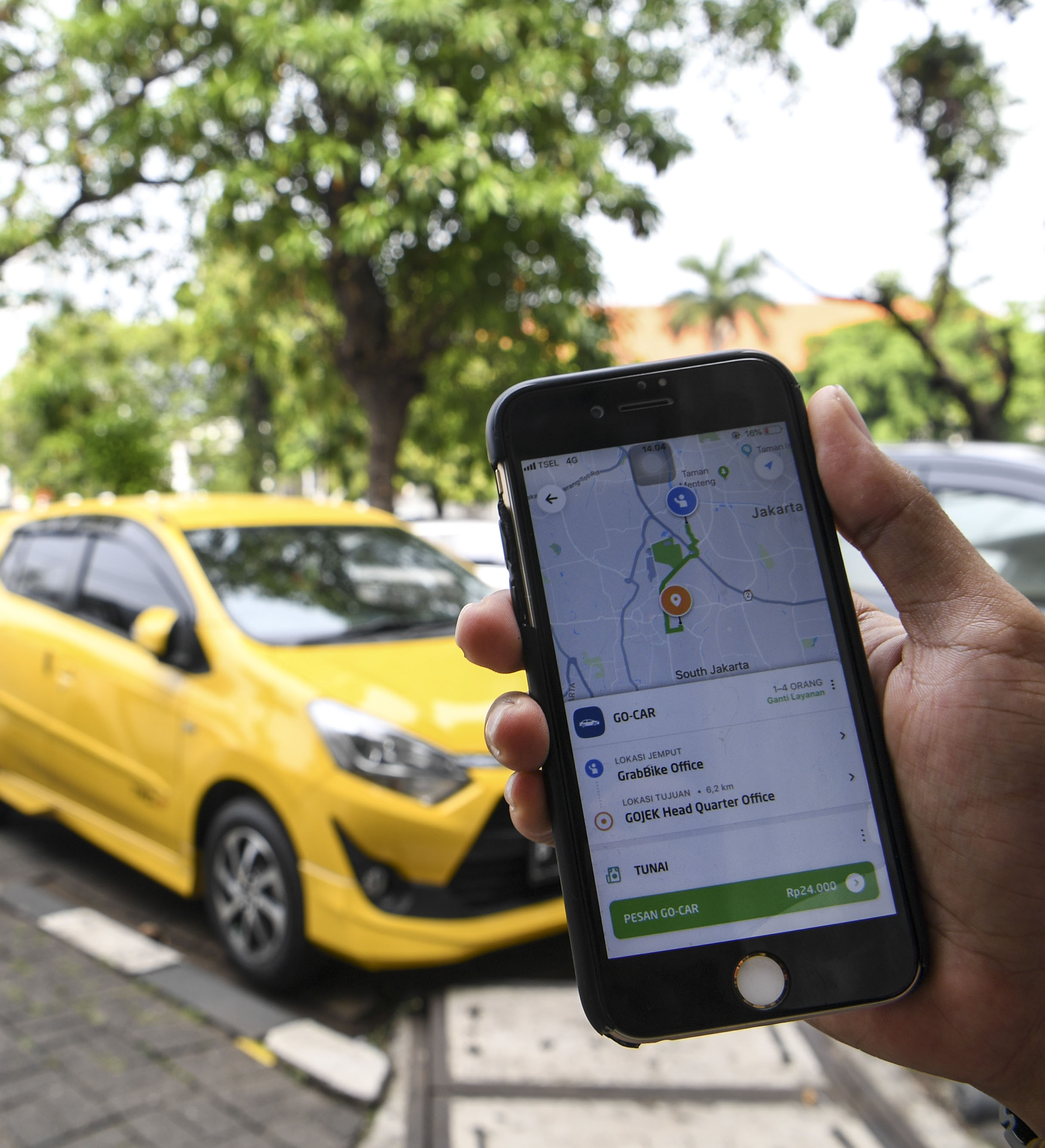 Penggunaan aplikasi Gojek