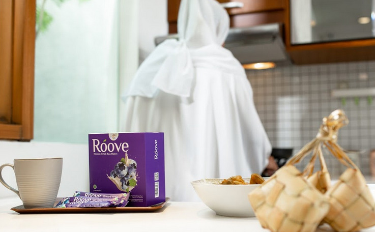 Minuman serbuk kolagen yang bermanfaat untuk kesehatan kulit.