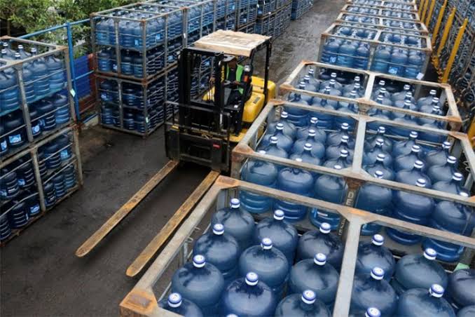 Ilustrasi galon kemasan