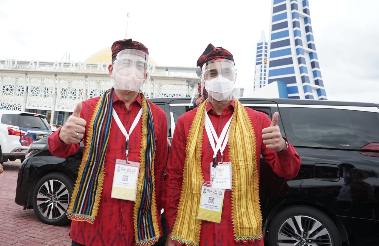 Arsjad Rasjid dan Anindya Bakrie di Munas Kadin