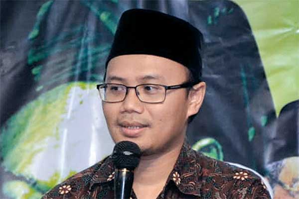 Dr M Mahbubi Ali Rais Syuriah PCINU Malaysia, Kepala Departemen Ekonomi, Keuangan, Awqaf, dan Zakat 