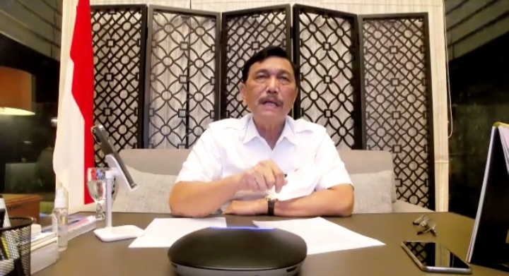 Menteri Koordinator Bidang Kemaritiman dan Investasi Luhut Binsar Pandjaitan konpers virtual.