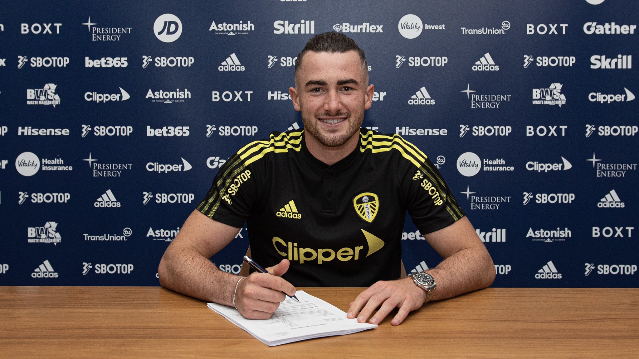 Gelandang Leeds United Jack Harrison