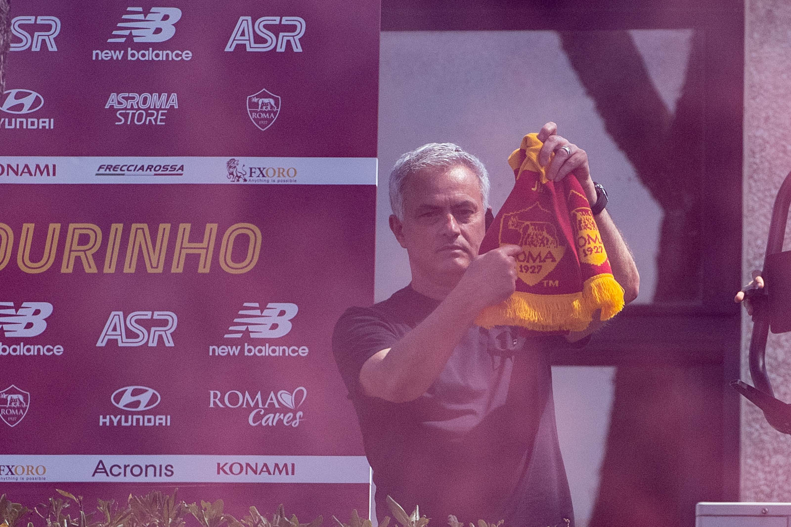 Pelatih AS Roma Jose Mourinho