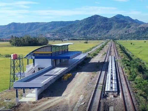 Lahan proyek jalur kereta api Makassar-Parepare.