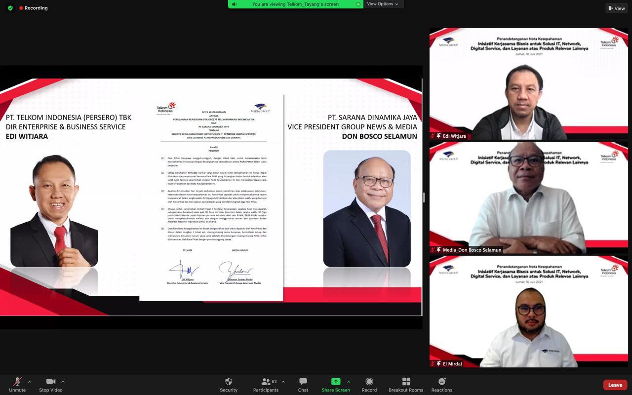 Penandatangan nota kesepahaman atau memorandum of understanding (MoU) antara Media Group dan PT Telkom Indonesia (Persero) Tbk, Jumat (16/7)