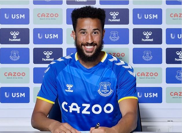Gelandang Everton Andros Townsend