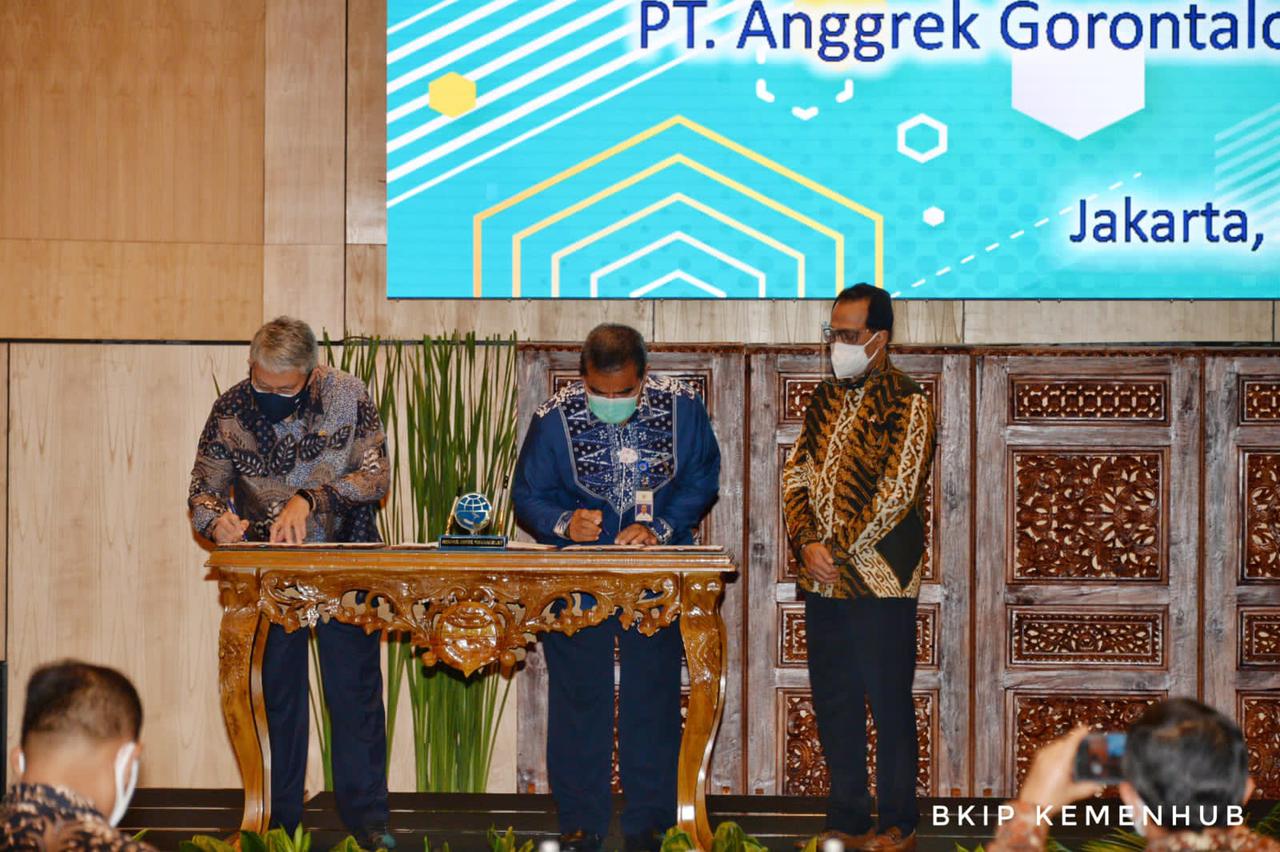 Penandatanganan pembangunan Pelabuhan Anggrek Gorontalo