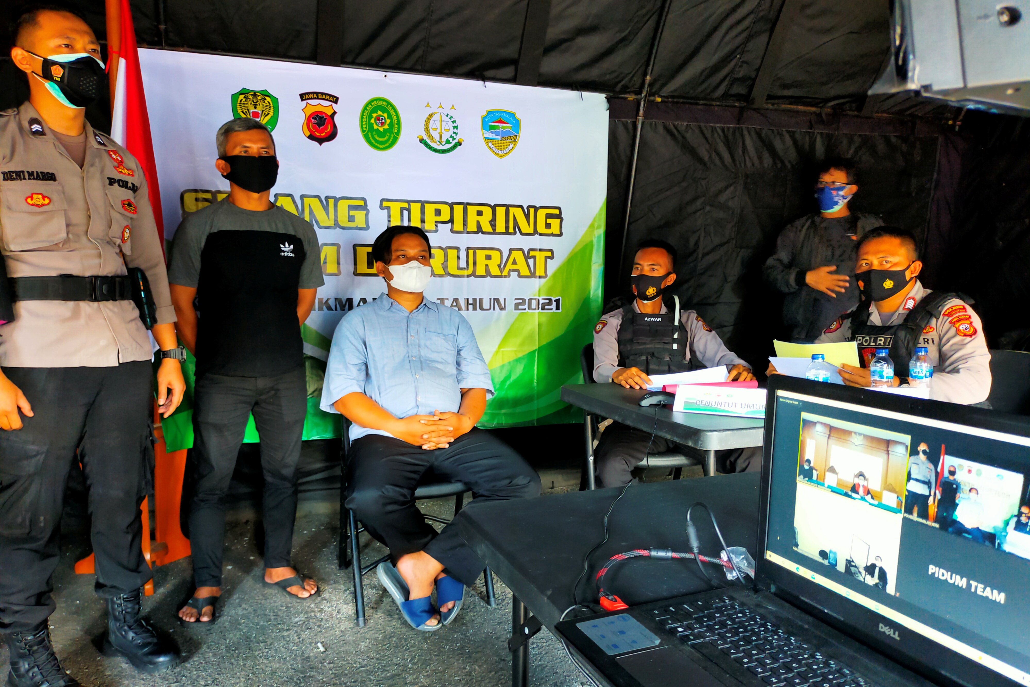 Tukang Bubur Ayam Langgar PPKM Darurat Divonis Denda Rp5 Juta