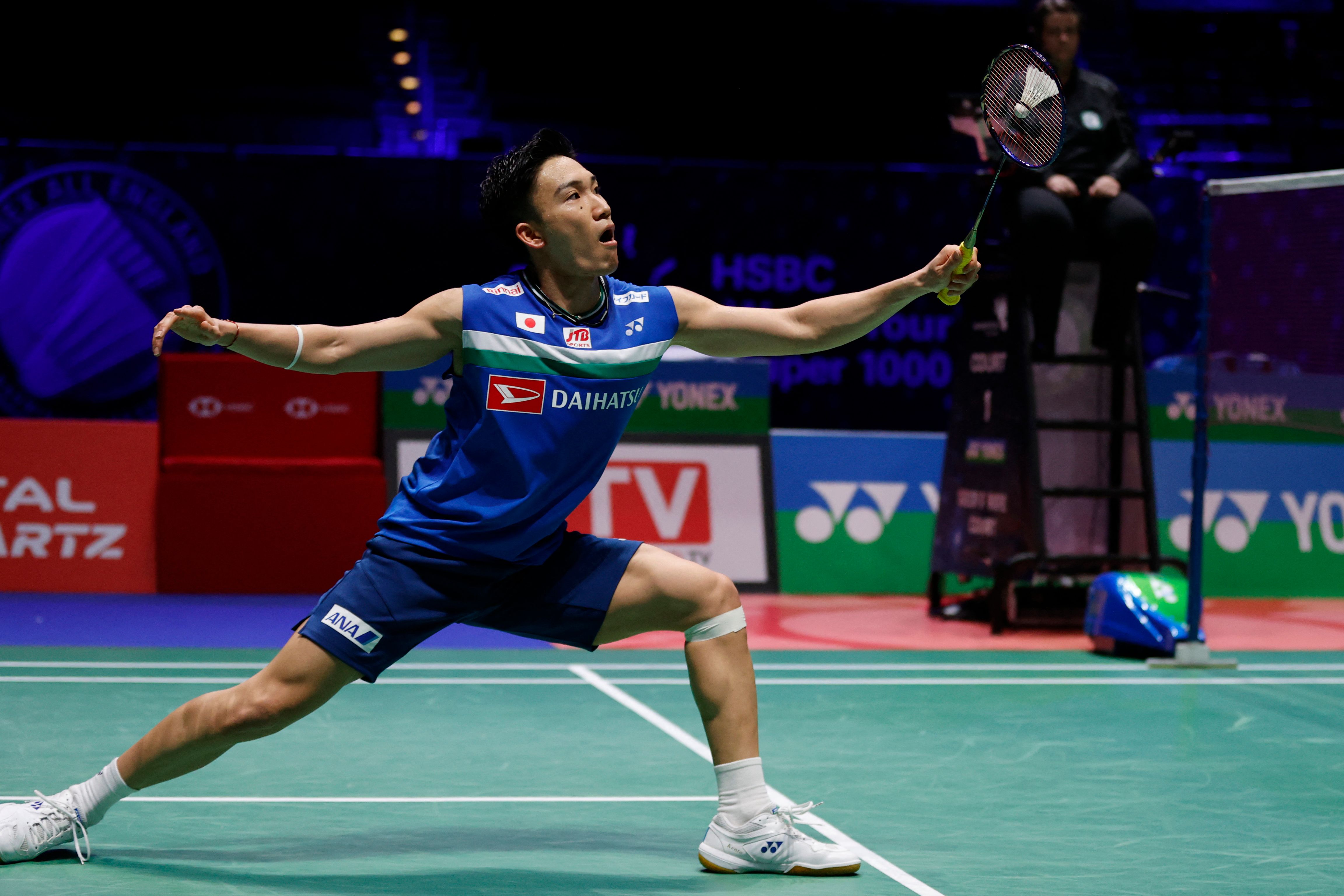 Pebulu tangkis Jepang Kento Momota