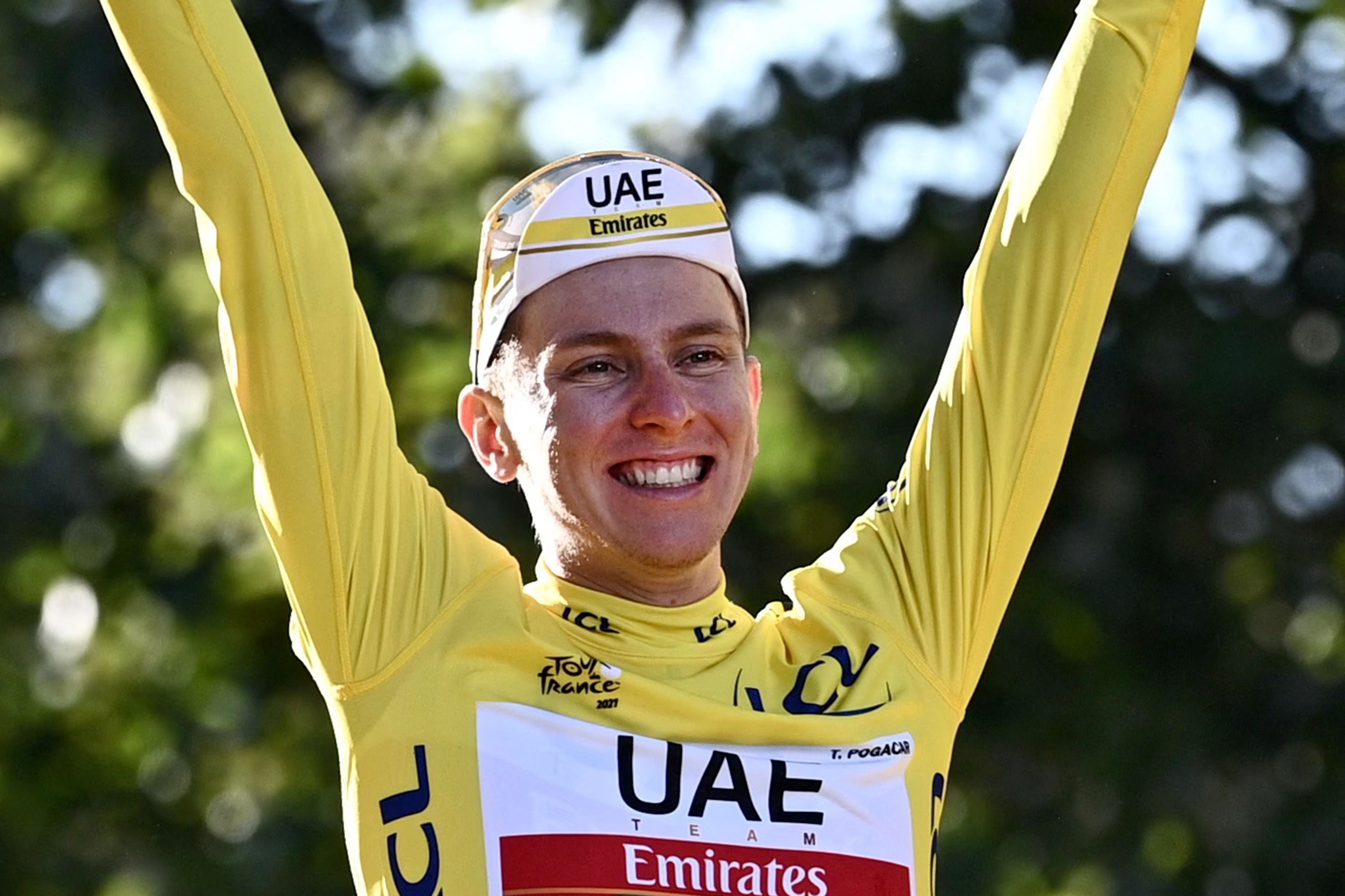 Pembalap tim UAE Emirates asal Slovenia Tadej Pogacar
