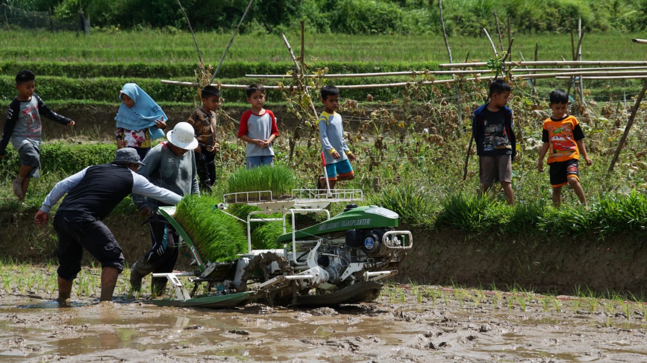 Penguatan proyek IPDMIP (Integrated Participatory Development and Management Irrigation Program) terus dilakukan Kementerian Pertanian. 