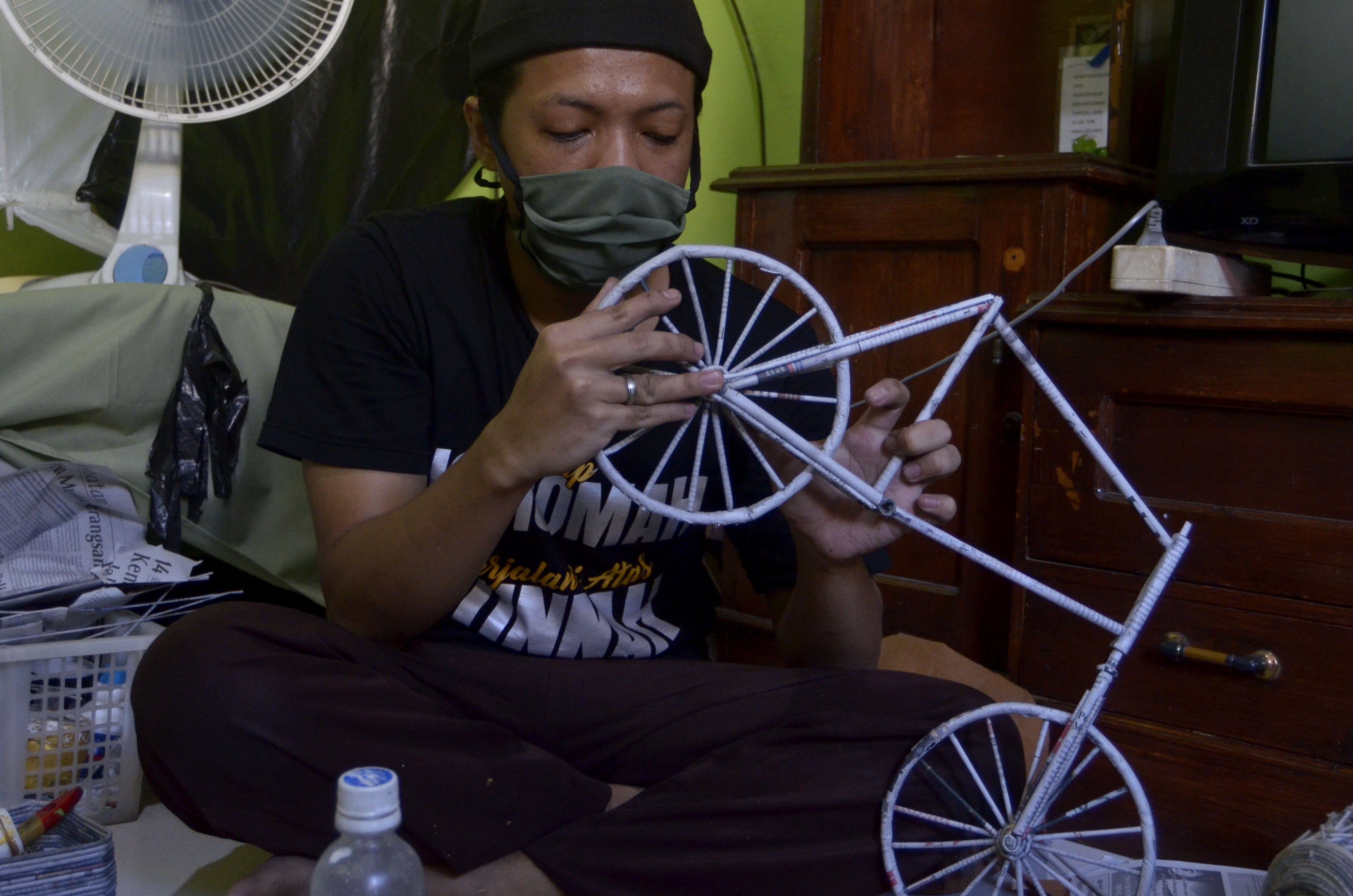 kegiatan salah satu narapidana yang menjalani program asimilasi di Bali