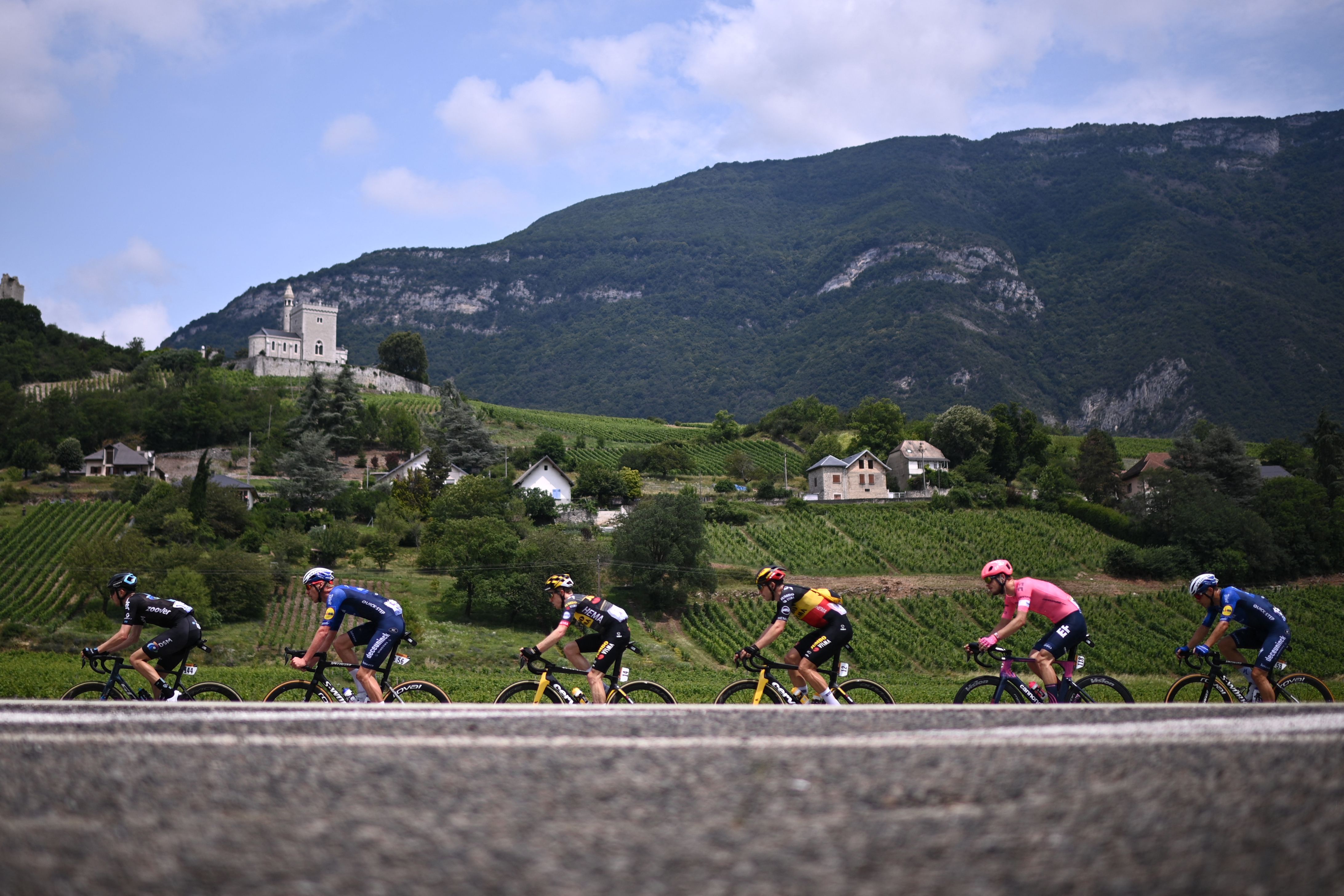Ilustrasi--Etape kesepuluh Tour de France, 6 Juli 2021.