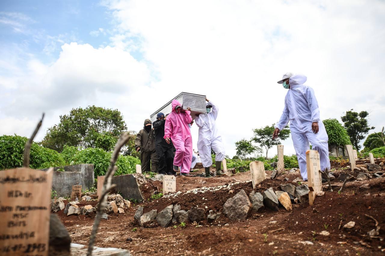 Pungli di Pemakaman Covid-19, Pejabat Terkait Harus Diberi Sanksi